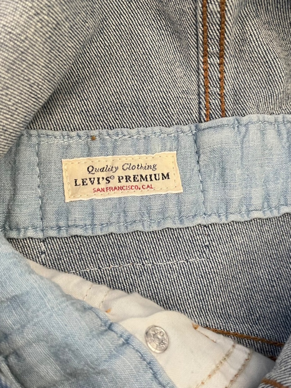 Levi’s Kick Flare Long Sleeve Denim Jumpsuit - Picture 9 of 12